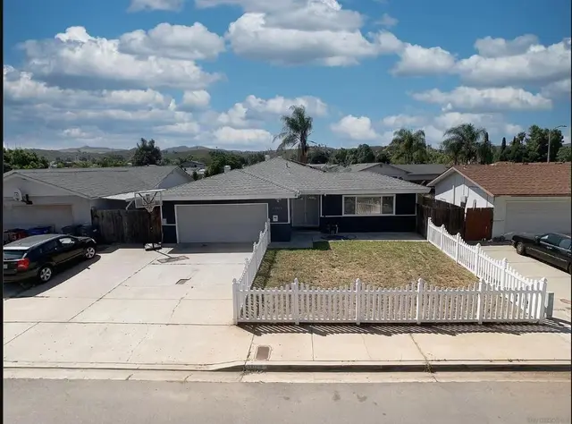 13035 Laurel St, Lakeside 92040